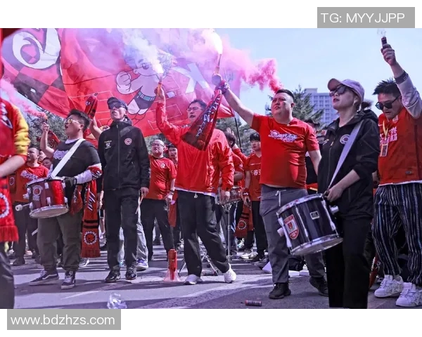 恒大与亚泰比赛因故延期球迷期待新赛程公布